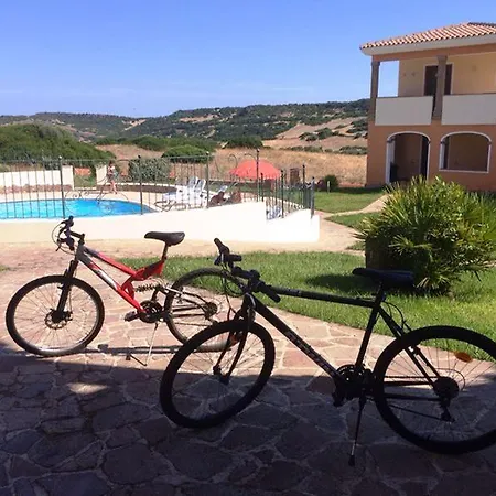 Hotel apartamentowy Residenza Le Farfalle Tergu