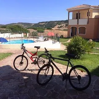 Residenza Le Farfalle Hotel apartamentowy Tergu