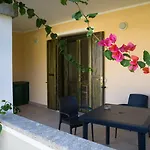 Residenza Le Farfalle Aparthotel 4*