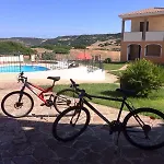 Aparthotel Residenza Le Farfalle Tergu