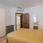 Residenza Le Farfalle Tergu