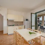 Aparthotel Residenza Le Farfalle Tergu
