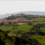 Residenza Le Farfalle Aparthotel 4*
