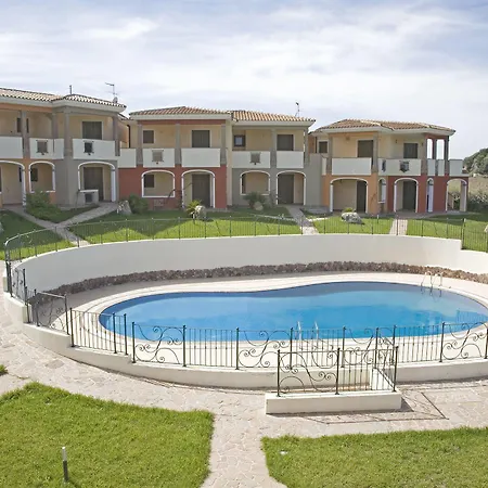 Aparthotel Residenza Le Farfalle 4*