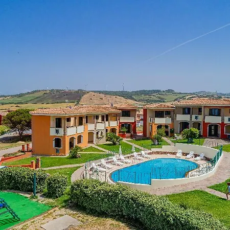 Residenza Le Farfalle Aparthotel 3*